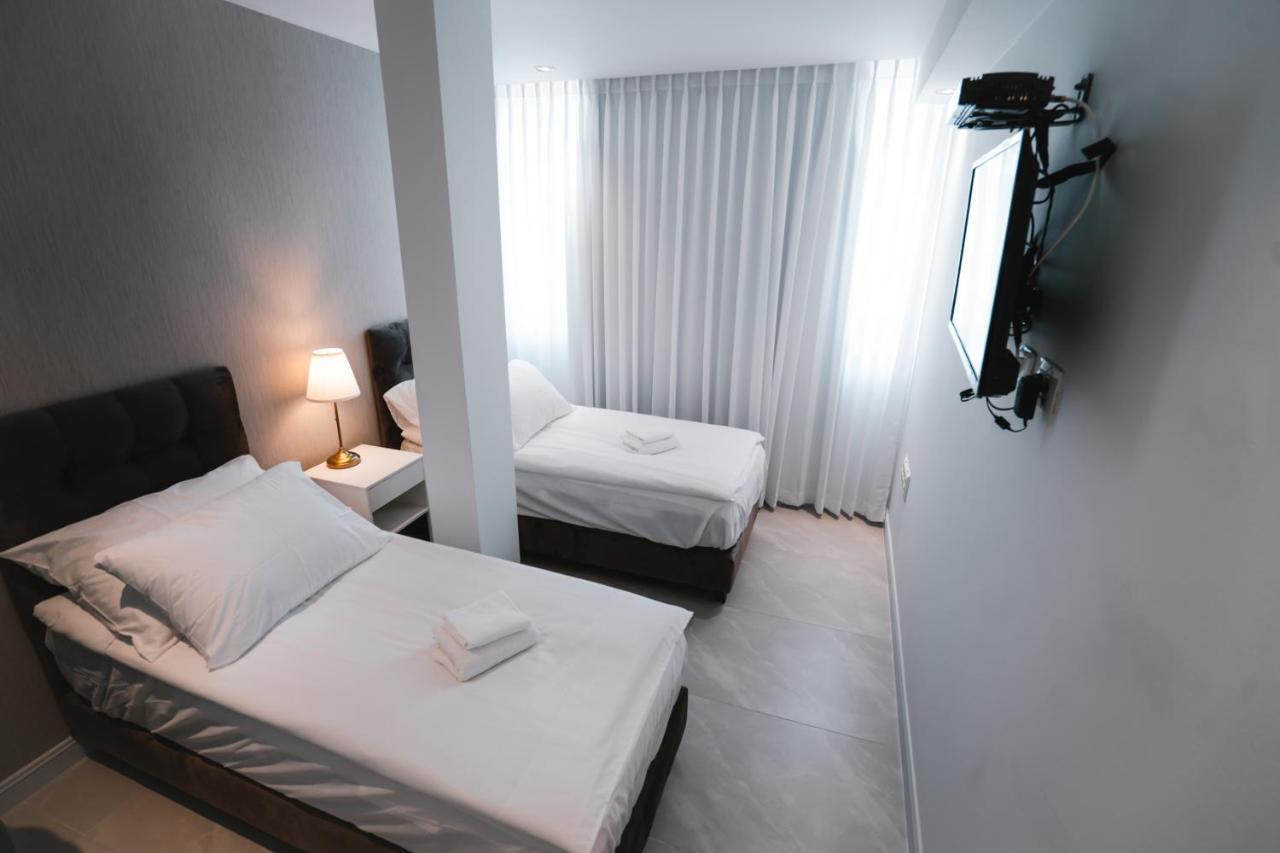 Unique Hotel Ashdod Dış mekan fotoğraf